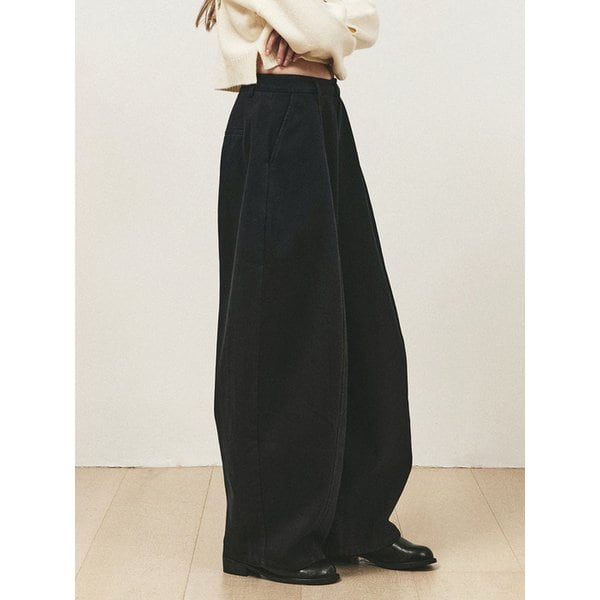 VOLUME CURVED LINE PANTS_NAVY