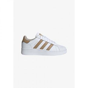 4334072 adidas SUPERSTAR XLG UNI - Trainers ftwr white cardboard beige