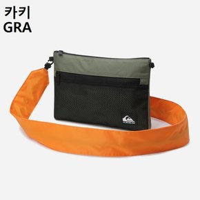QUIK POUCHES CROSSBODY 샤코슈백 (QG23OB551)_ST