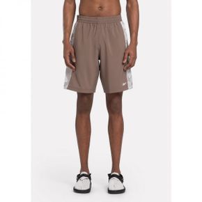 4737691 Reebok TRAIN MOTION CAMO - Sports shorts utility brown