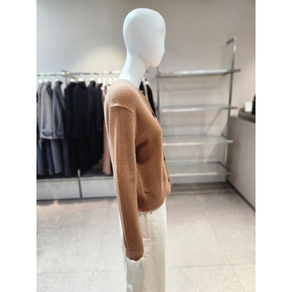 [여주점] [나이스클랍] 베이직핏 캐시미어 울 라운드넥 가디건 A254PWK951