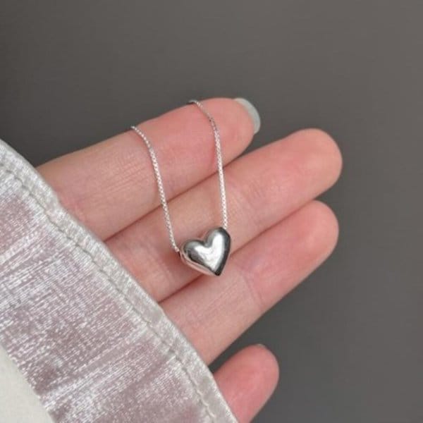 [옷자락] 여성용 미니하트 스네이크체인 실버목걸이