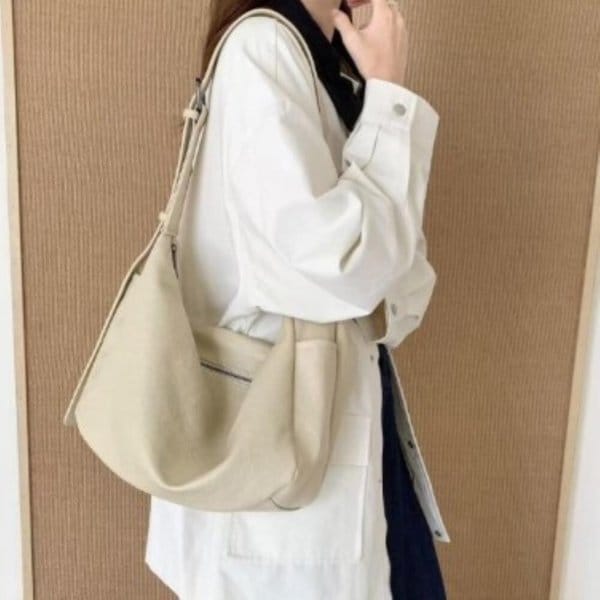 [옷자락] 여성 기본 모던 스트랩 조절 호보 숄더 크로스백