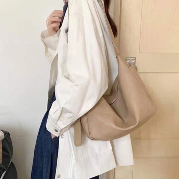 [옷자락] 여성 기본 모던 스트랩 조절 호보 숄더 크로스백