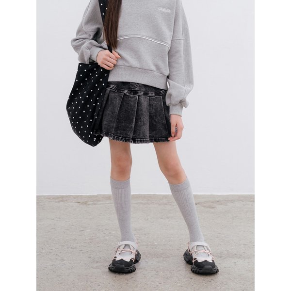 어반 시크 플리츠 데님 스커트(블랙)
