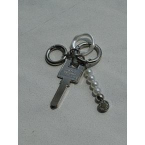 RING KEYRING IVORY 반지키링 아이보리