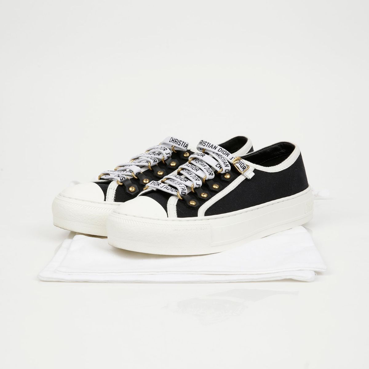 확대된 대표 https://image-cdn.trenbe.com/product/editor/1772699915387-2646d68f-62a8-42c7-b9af-5ac419334a13.jpeg