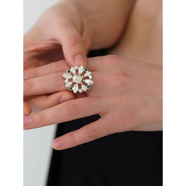 오너먼트 펜던트 링 (ORNAMENT PENDANT RING)