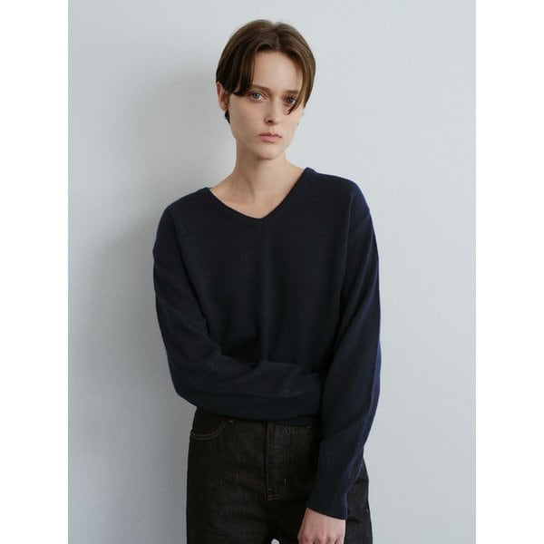 Basic wool v-neck knit (navy)