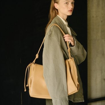 로서울 Large Knot shoulder bag Yellow ochre