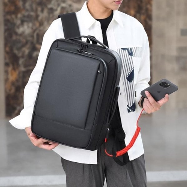 [옷자락] 남성 스포츠 슬림형 비즈니스 사각형 백팩
