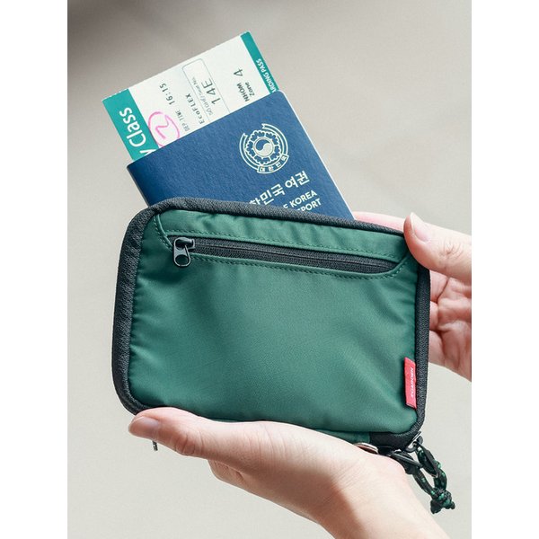 트래블러 패스포트 딥그린