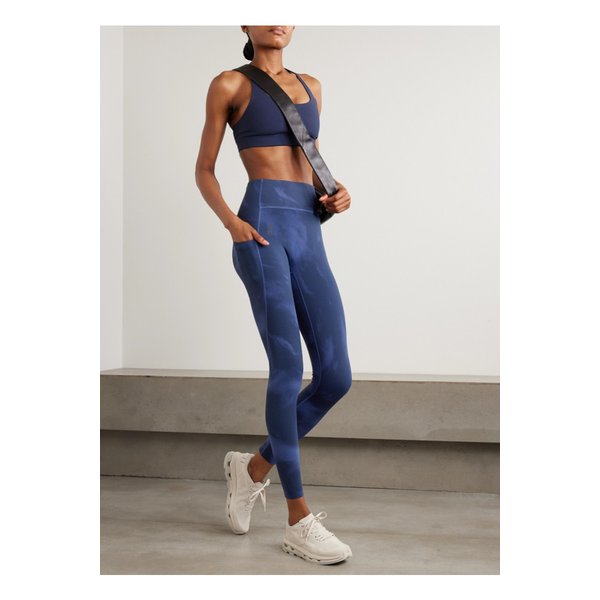 러닝 스튜디오 프린트 스트레치 레깅스 네이비 46376663162951793