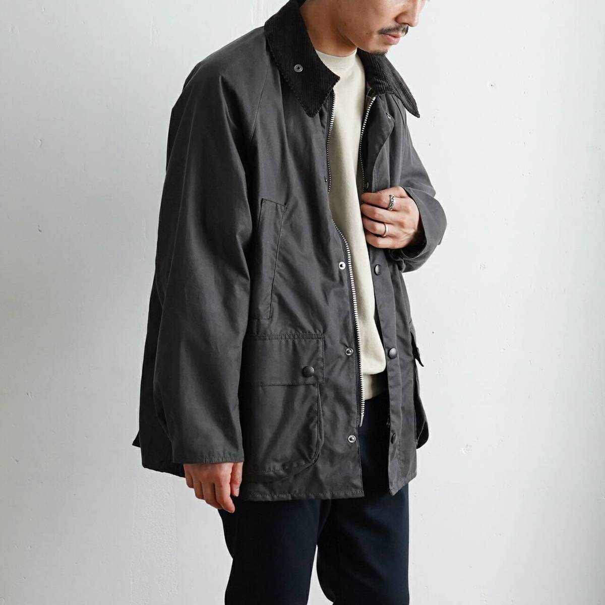 바버 화이트라벨 오버사이즈 비데일 왁스재킷 그레이 (Barbour Os Bedale Wax) Mwx1679Gy93, 신세계백화점