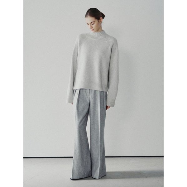 메이브 메리노울 하이넥 버튼 니트 라이트그레이