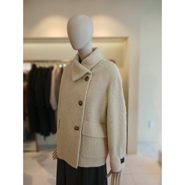 [여주점] 씨씨콜렉트 카울넥수리알파카숏코트 E254msg158