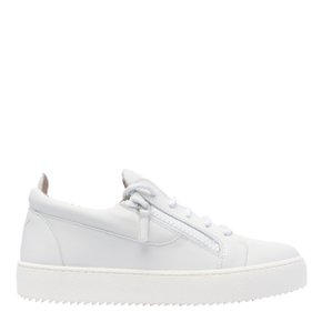 Low-Top RM40011001 White