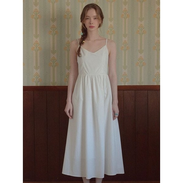 쥬엔느 슬리브리스 원피스