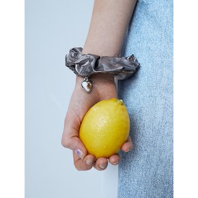 테디 메탈 스크런치