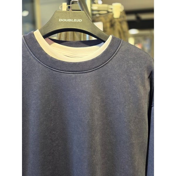 [시흥점] 기모 피그먼트 워싱 오버핏 맨투맨(남여공용)/JGZZ22A20NV