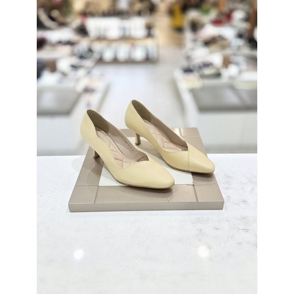 [시흥점] 여성 6센티 V라인 펌프스 힐 (712611008)