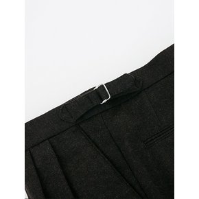 Wool Flannel two tuck pants (Brown)