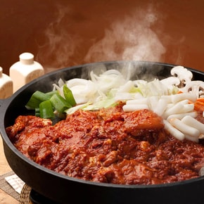 [춘천그린식품] 35년 전통 춘천닭갈비 2kg (국내산통다리살) (닭갈비 1kg(500G*4팩)+양념장2팩+떡 1팩증정)