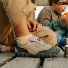 [공식] KEEN 가을, 어른부터 아이까지 스니커즈 모음! + 추가할인혜택