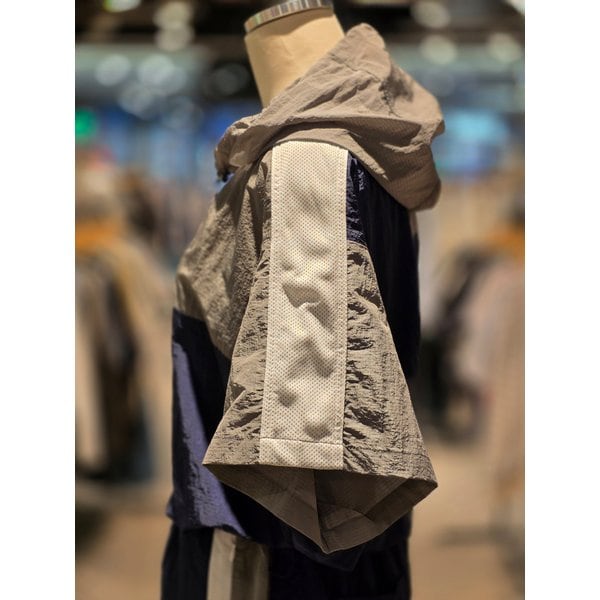 [파주점] 랩  배색 후드 반팔 아노락 AQ2WZ562