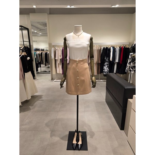 [파주점] 하이웨이스트 버튼 디테일 스커트 JR3A0SK171