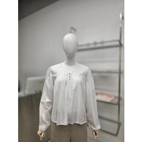 [부산점] 레이스 펀칭 긴팔 블라우스A262PWB301
