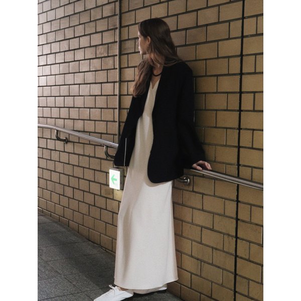 Vetiver Silky V-Neck Shirring Maxi Dress