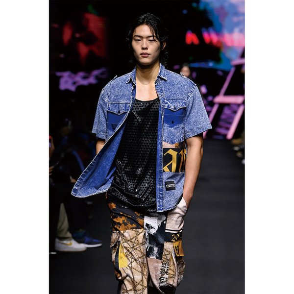 25FW DENIM BEIGE  COLLAGE GRAPHICS PATCH-WORK SHIRT