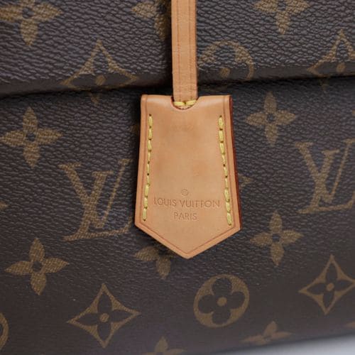 https://image-cdn.trenbe.com/resale-product-photo/798744/1782368948827-236f1988-fc40-48b8-812b-c00e7a356d43.jpg