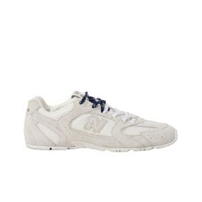 (W) 뉴발란스 x 미우 미우 530 스웨이드 메쉬 스니커즈 화이트 (W) New Balance x Miu Miu 530 S