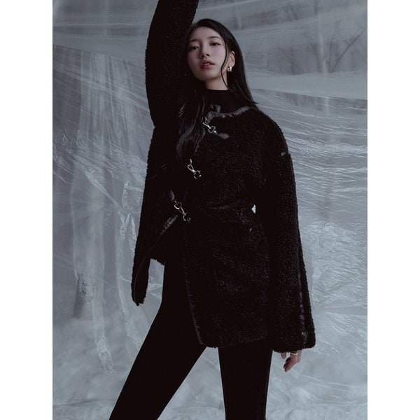 [SUZY] 워싱 블랙 기모 뉴 슬림 스트레이트 YP4D3140