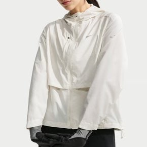 여성 스위프트 스톰핏 러닝 자켓 바람막이 화이트 IH8142-133 AS 가능한 국내매장