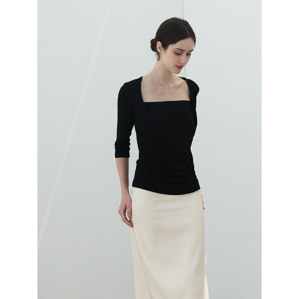 Soft drape square top - BLACK