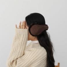 여자 무스탕 스웨이드 뽀송털 퍼안감 검정색 귀마개
