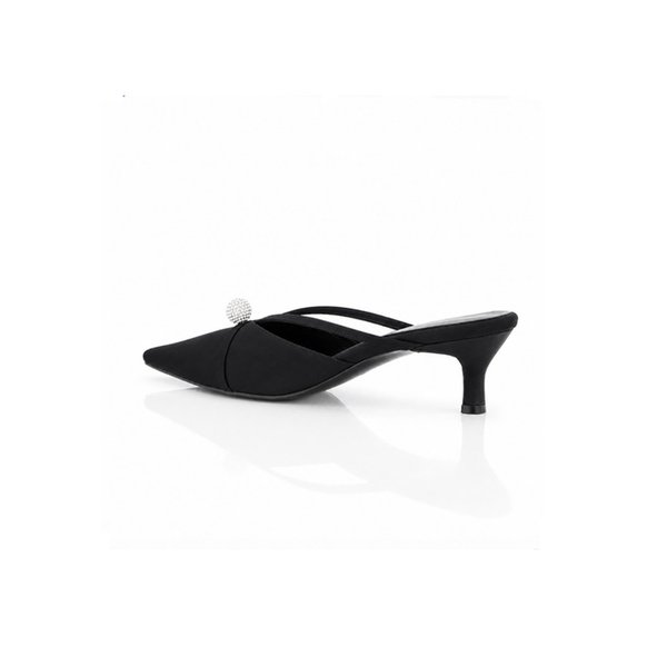 MD1141p Pointed-toe Strap Mule_Black