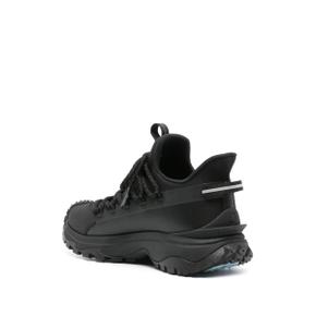 [몽클레어] Sneakers 4M00130M3457TRAILGRIP999 Black