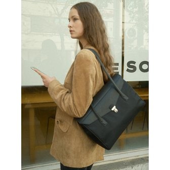 리프레임 Timeless shoulder flap bag series vegetable leather mixed nylon black