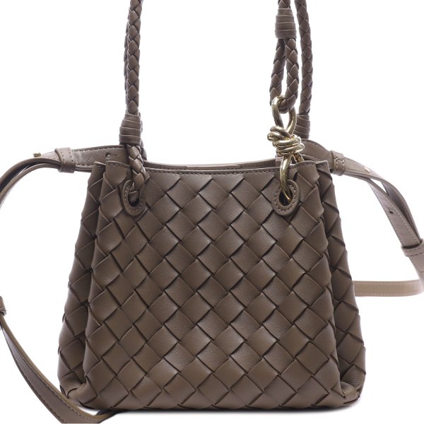 [부산점] 26SS 여성 파라슈트 스몰 숄더백 (796569 VCPPT 2360 26S)