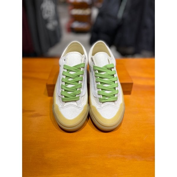 [시흥점] 남녀공용 스니커즈 Lx 올드스쿨 136 (마쉬멜로우)(VN000SHMDWN)
