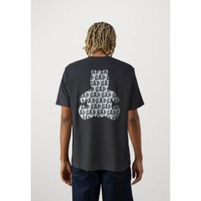 5072578 GAP BRANNAN - Print T-shirt true black