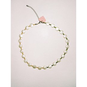 Petite Perle Necklace