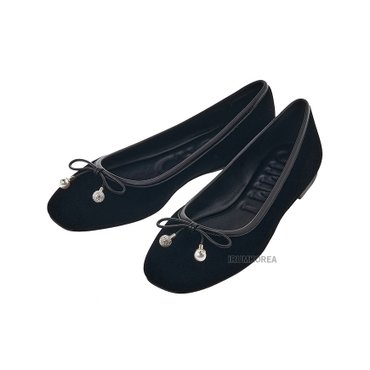 지미추 SS25 여성 엘메 플랫슈즈 ELME FLAT VEL BLACK