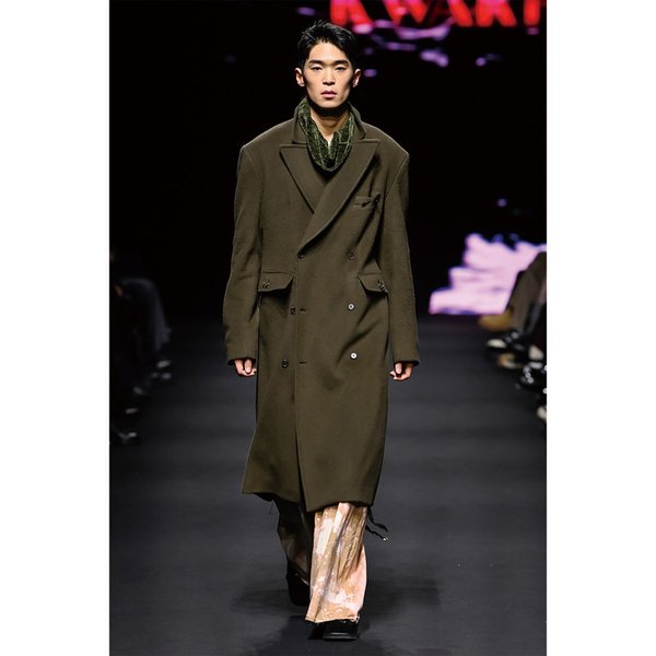 25FW KHAKI GREEN PIERCING COAT