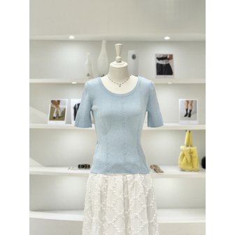 듀엘 [여주점] 여성 라운드넥 슬림핏 풀오버 (D252KSK043)