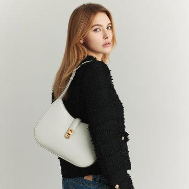 메트로시티 [25S/S][MO7092 라인] 빅토리아 누오바 숄더백 M251MO7090G2